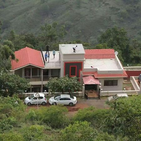 Malhar Bungalow Панчгани Экстерьер фото