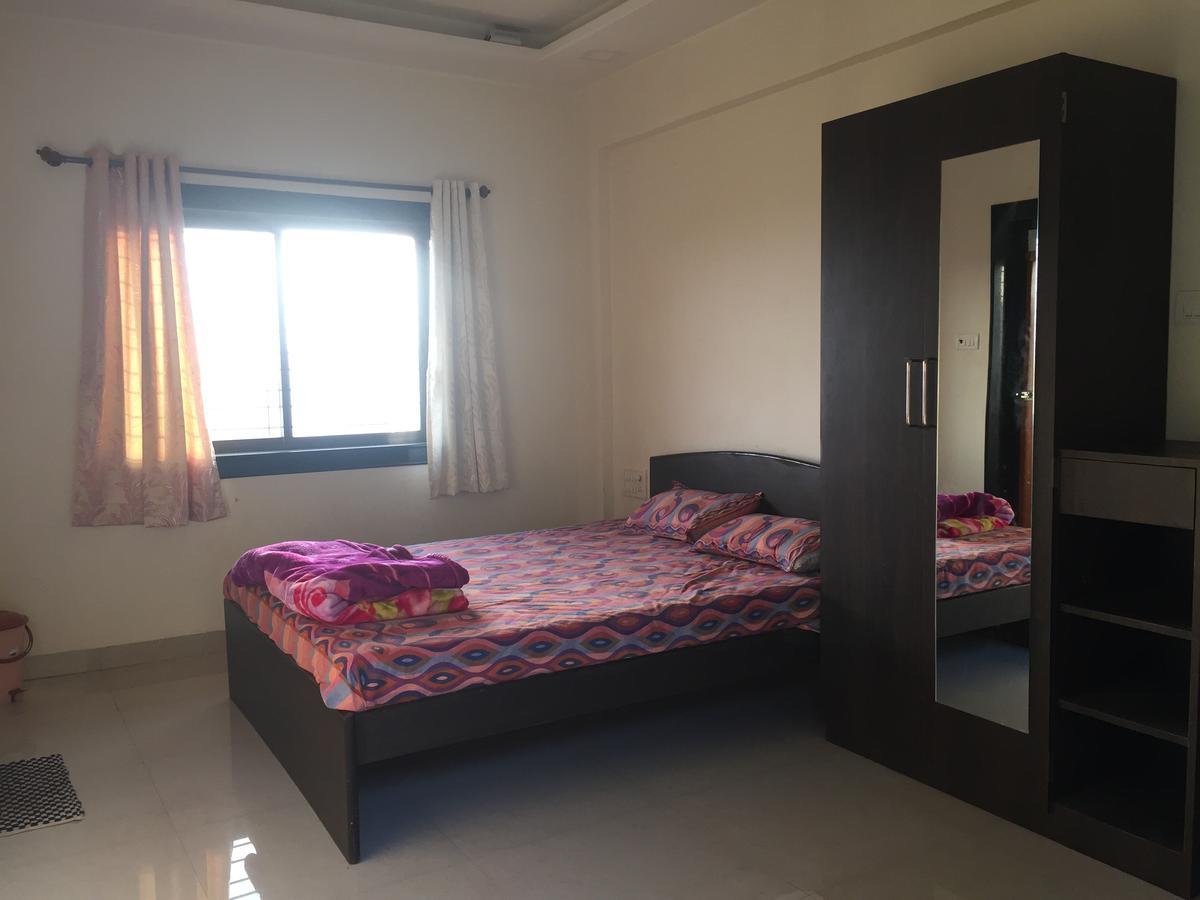 Malhar Bungalow Панчгани Экстерьер фото